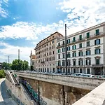 IREX APARTMENTS Tevere Sant’Angelo